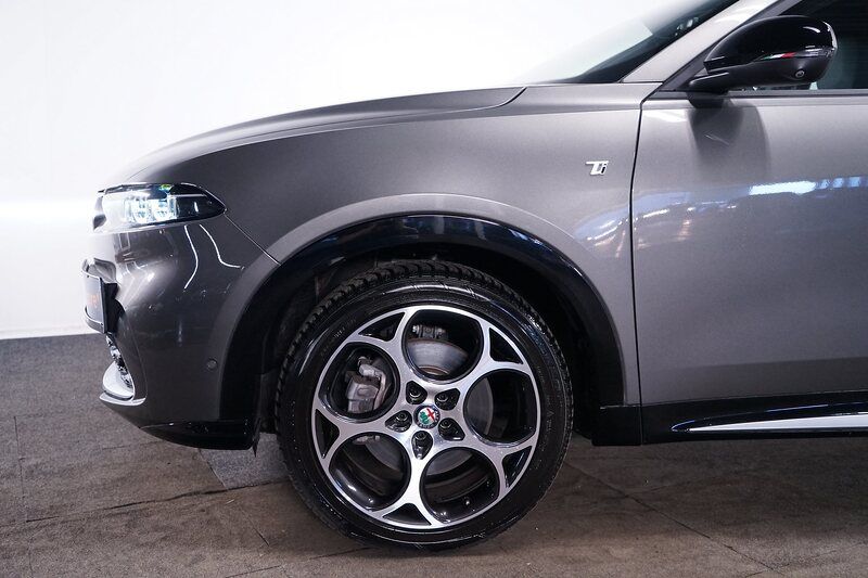 Alfa Romeo Tonale 1.5 VGT Hybrid Ti Aut.*Matrix*Kamera*Keyl