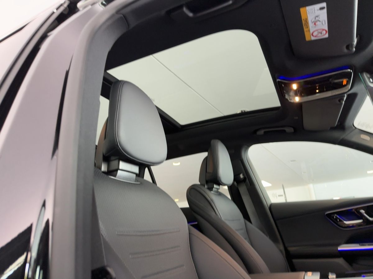 Mercedes-Benz GLC 220 d 4M AMG ADV. PLUS+AHK+PANO+360°+DISTR++