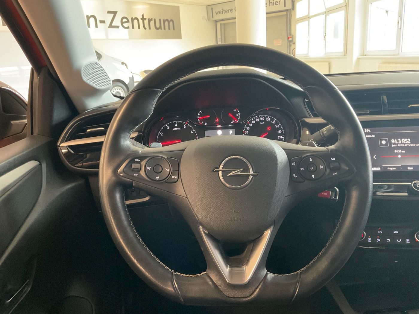 Opel Corsa F 1.2 Turbo Edition - Samsaru's Car Outlet