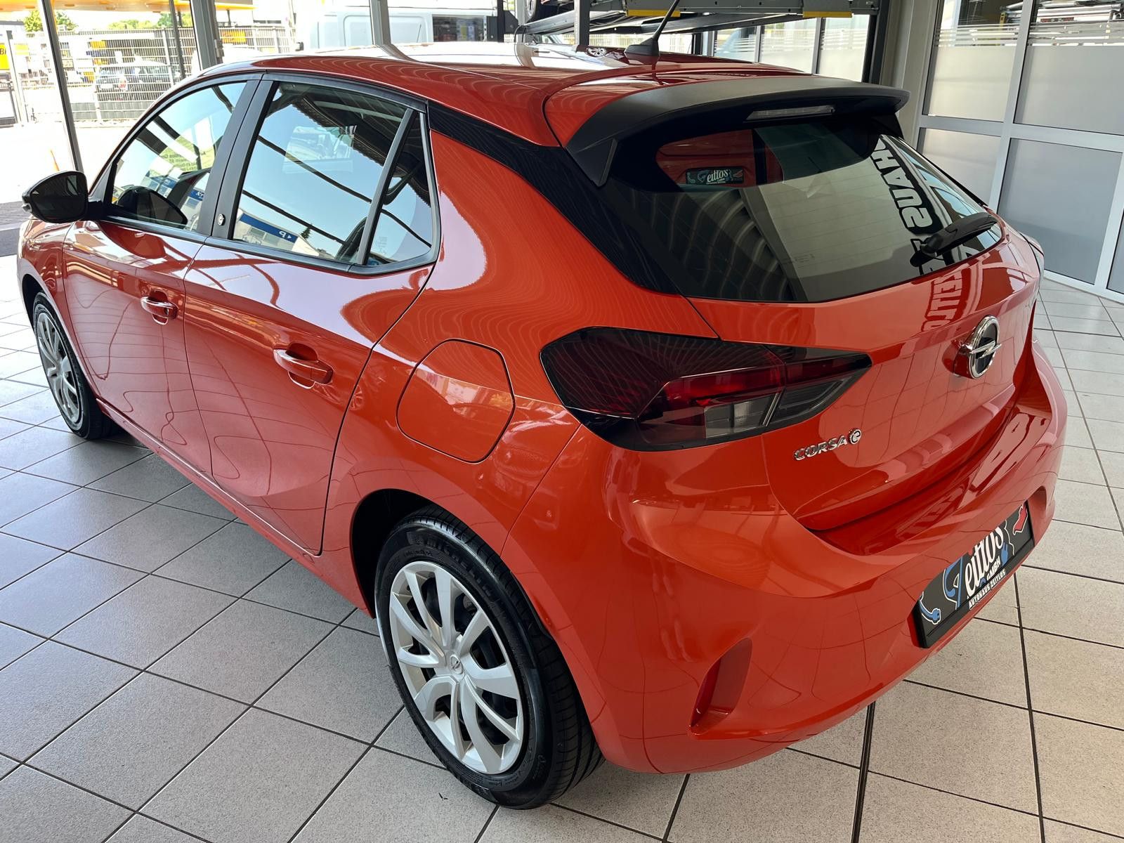 Opel Corsa F e Edition - Samsaru's Car Outlet