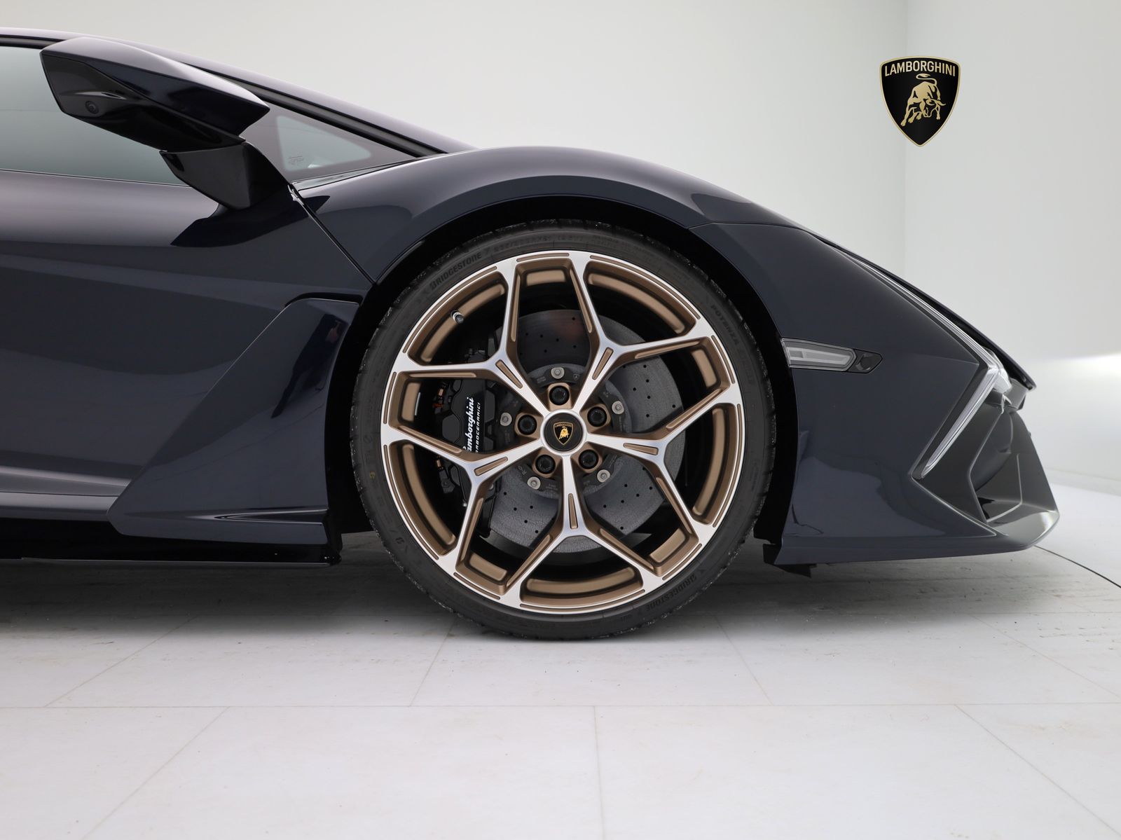 Lamborghini Revuelto I Lamborghini Hamburg