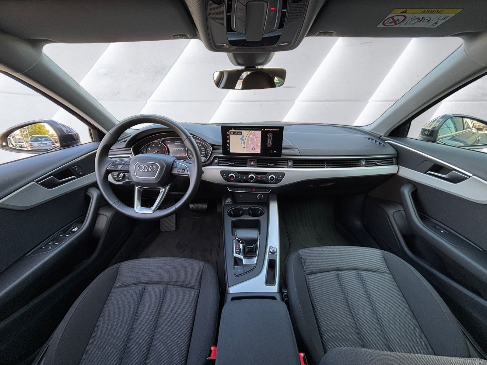 Audi A4 Avant 35 TDI S tronic ADVANCED - Samsaru's Car Outlet