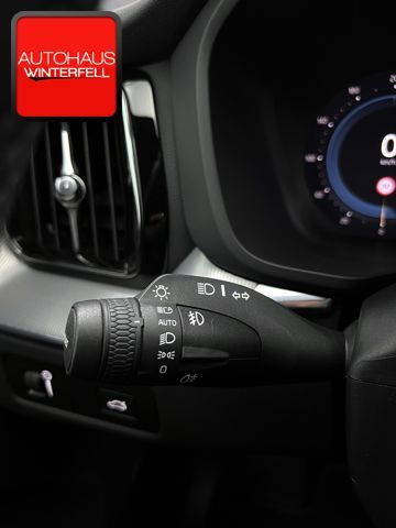 Volvo XC60 B5 B AWD R-DESIGN HUD+AHK+MEMORY+GOOGLE+LED