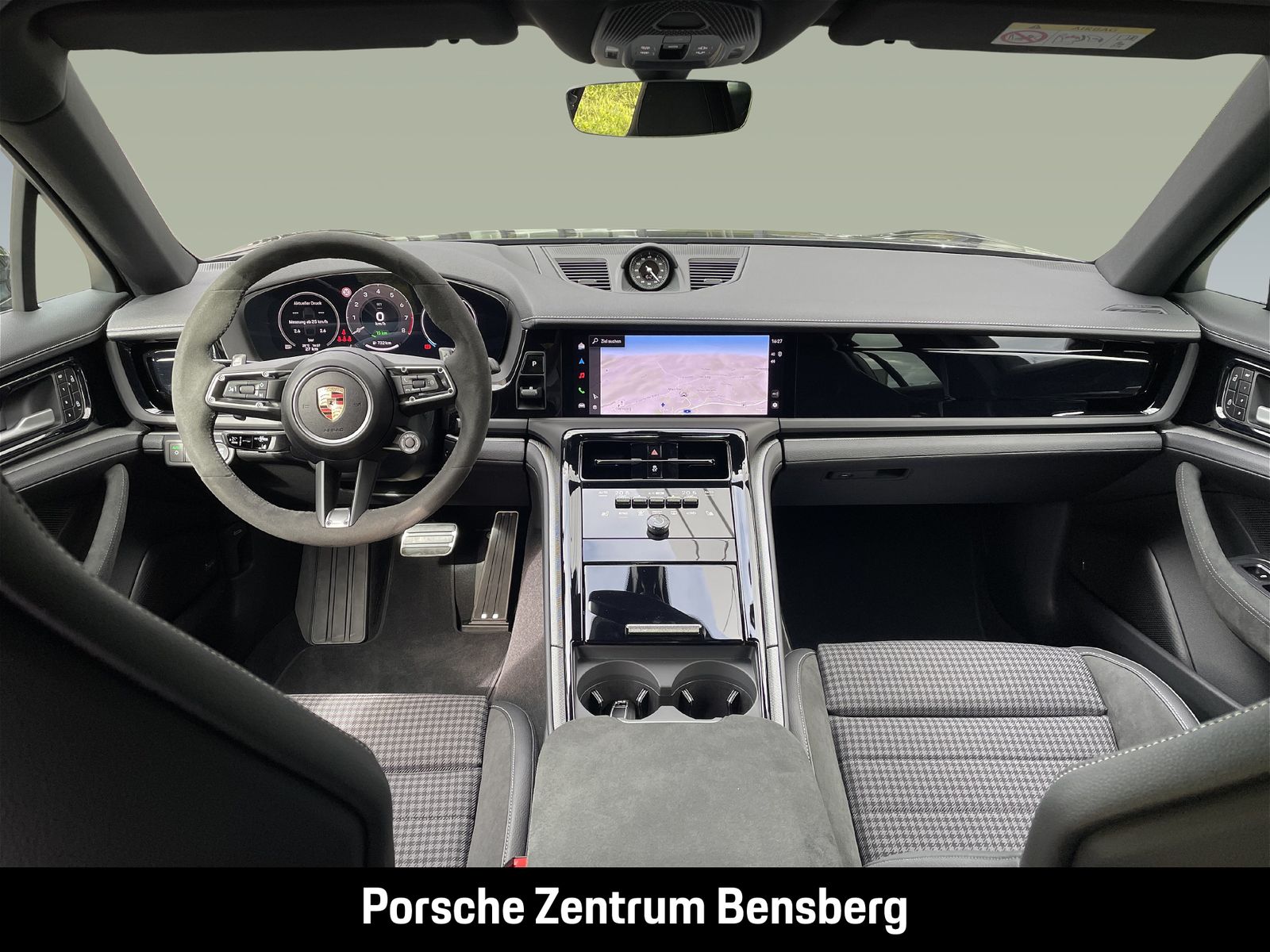 Porsche Panamera 4 E-Hybrid