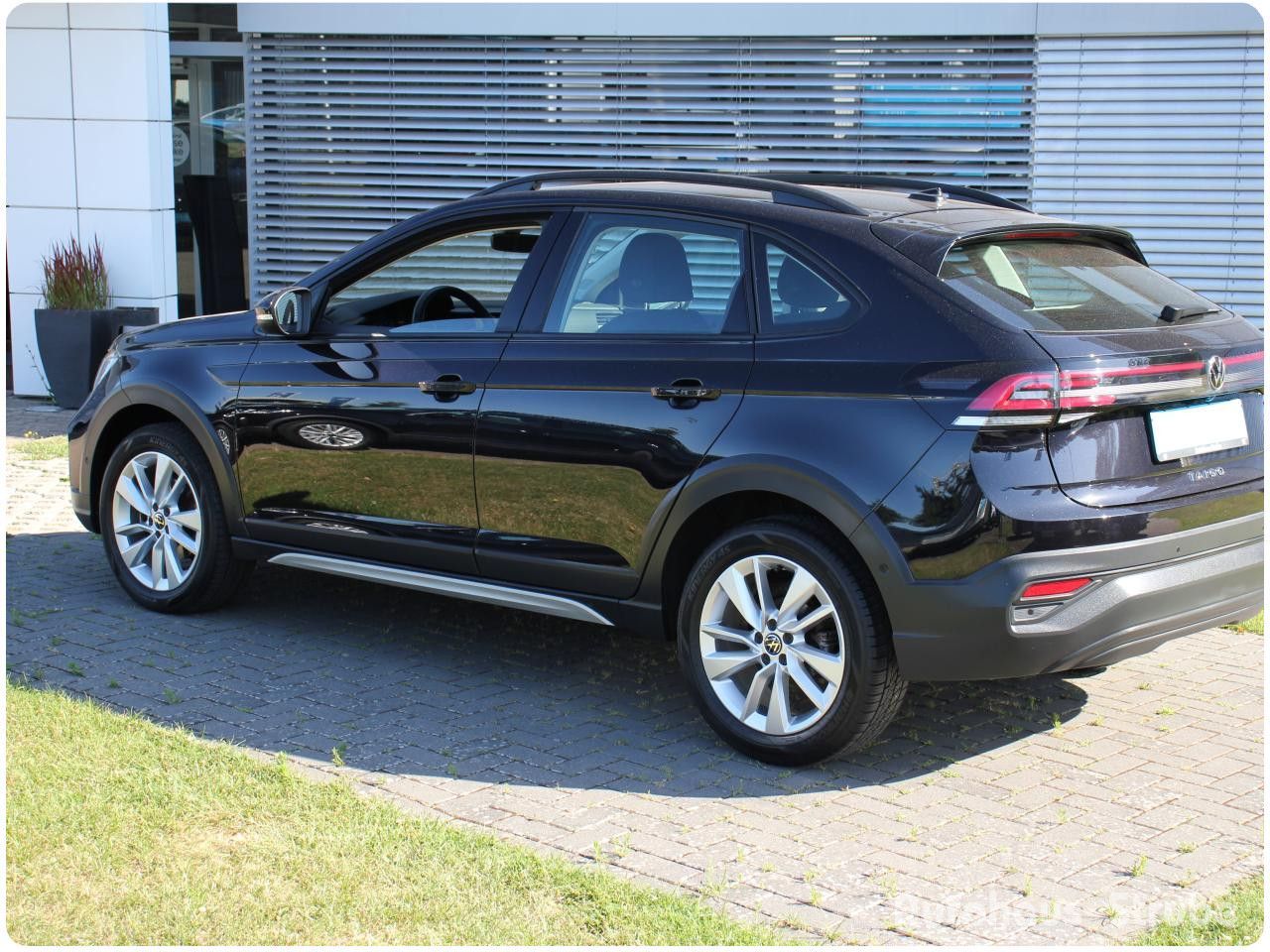 Volkswagen Taigo Life 1.0 TSI - Samsaru's Car Outlet