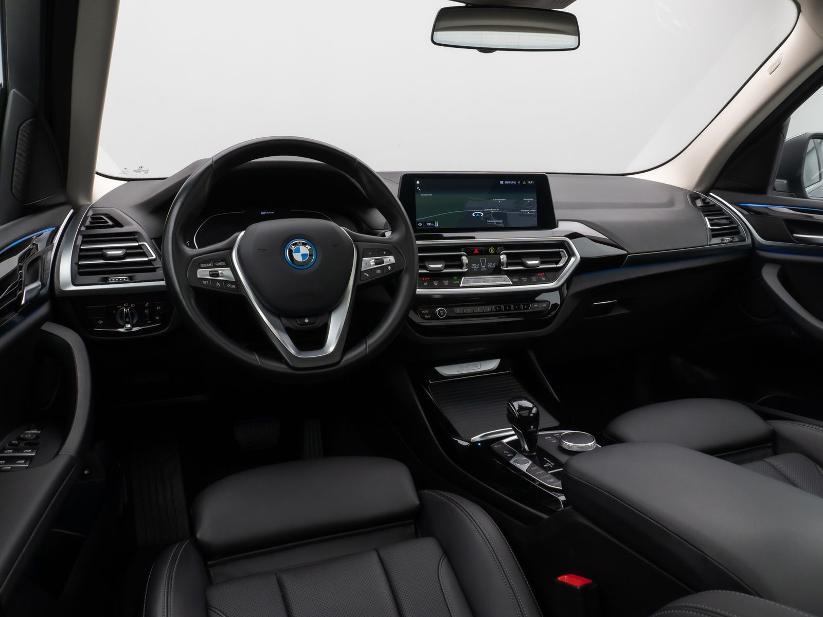 BMW X3 xD30e Panorama Kamera DAB HiFi Lenkrhz Sport