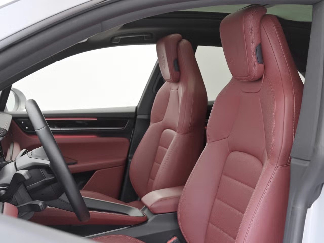 Porsche Macan 4 OffroadDesign - Samsaru's Car Outlet