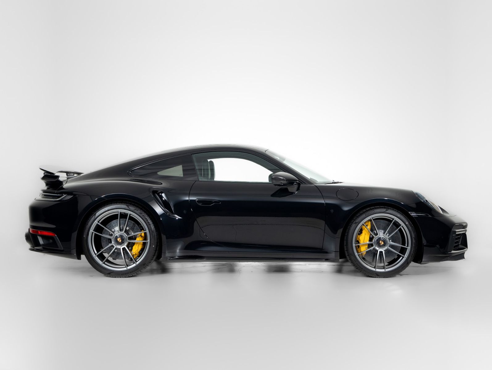 Porsche 911 Turbo S | Sport-Paket | Schalensitze |Carbon