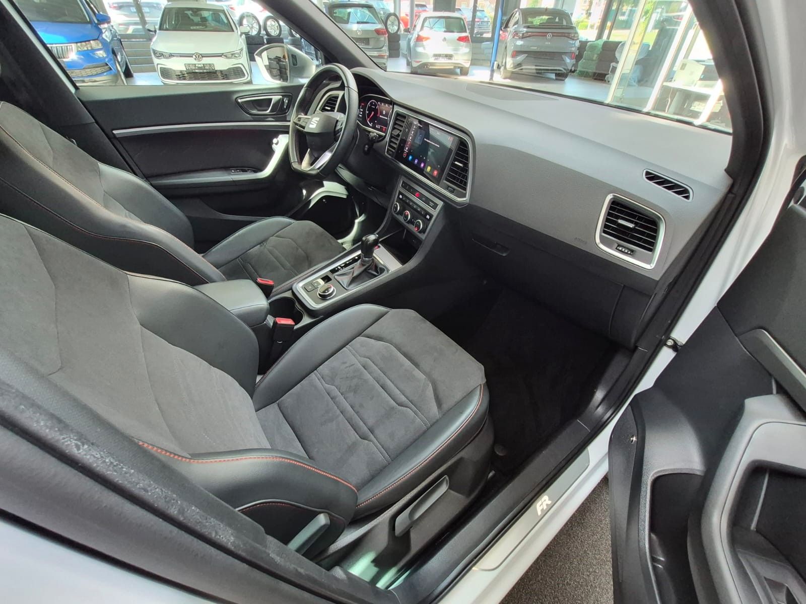 Seat Ateca FR 2.0 TDI DSG AHK Beats Kamera ACC SideA.