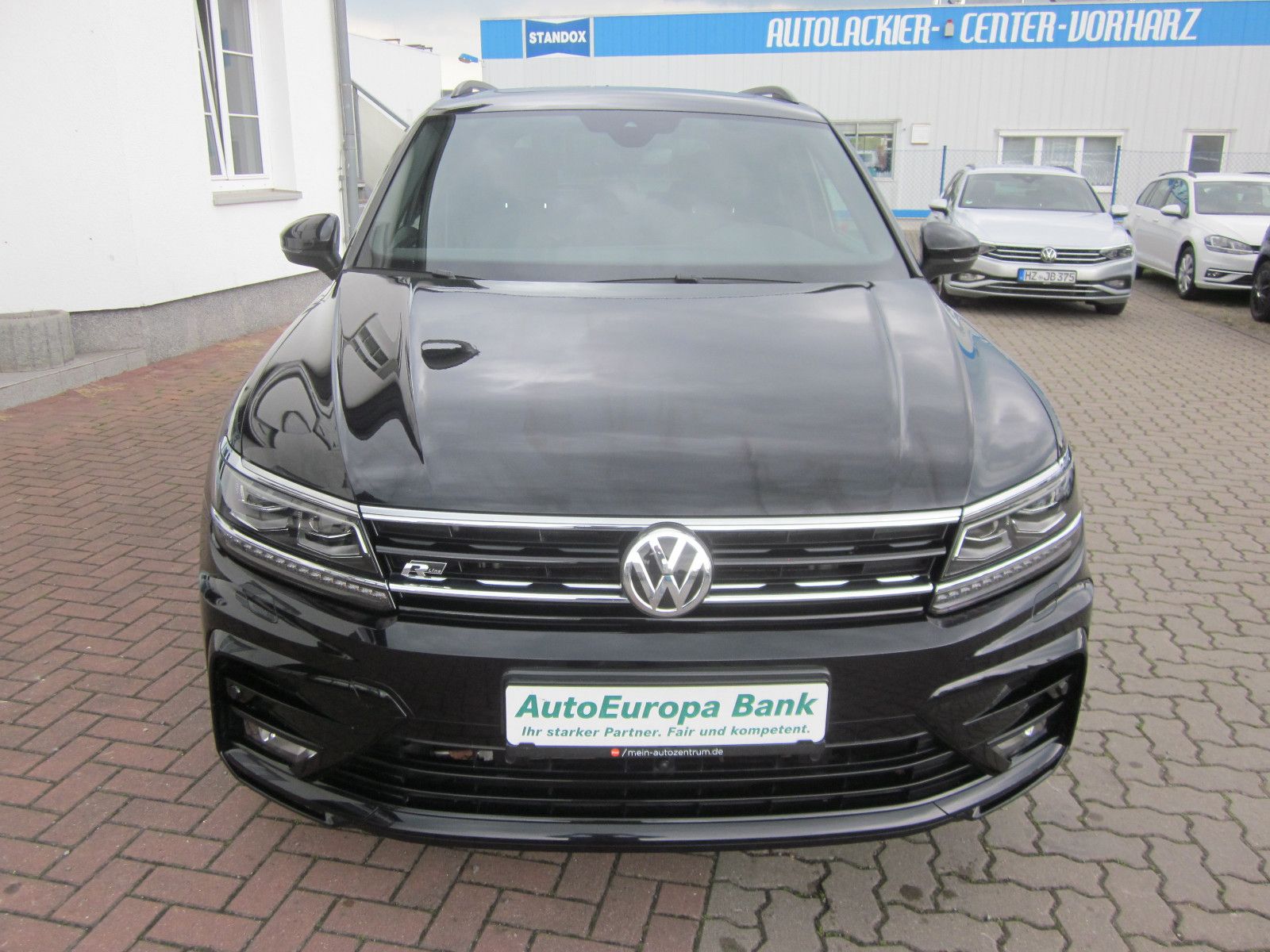 Volkswagen Tiguan 4M R-Line Black - Samsaru's Car Outlet