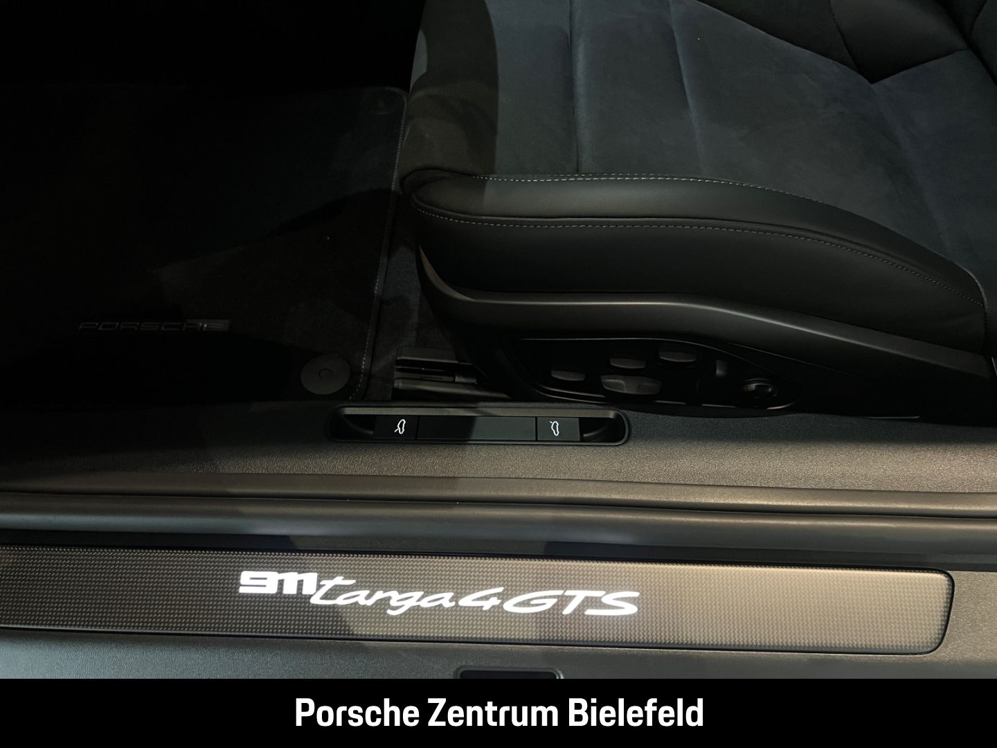 Porsche 992 911 Targa 4 GTS LiftsystemVA LED-Matrix BOSE