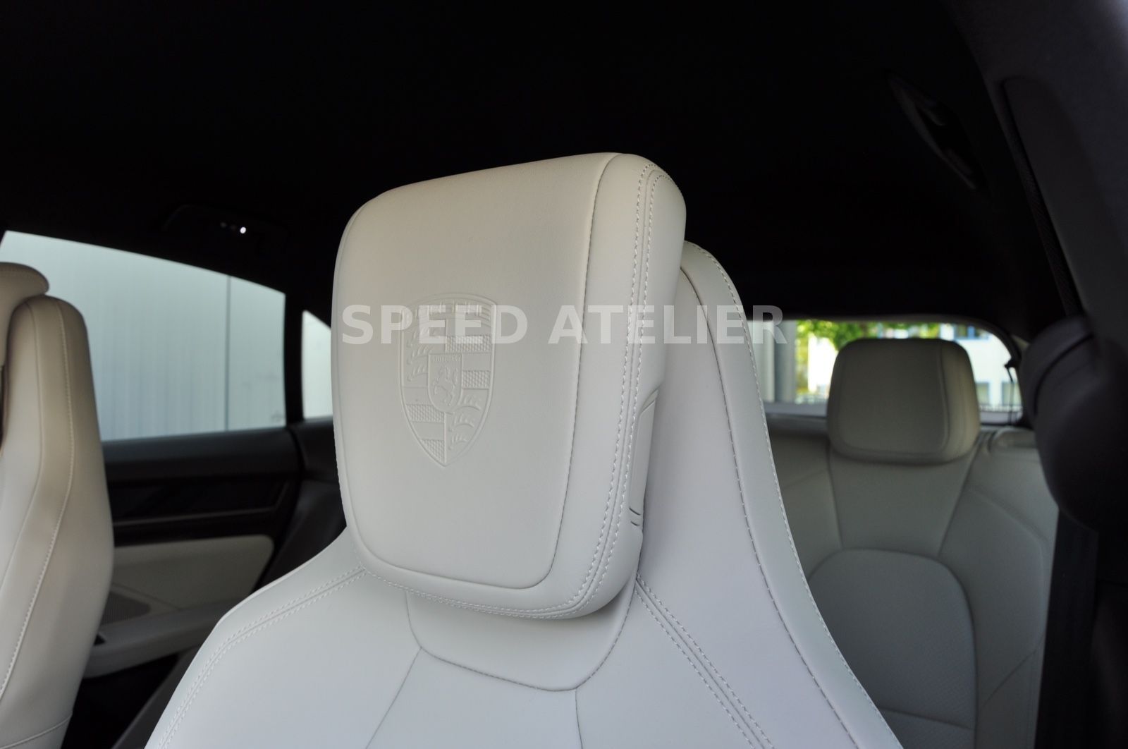 Porsche Macan 4 - Samsaru's Car Outlet