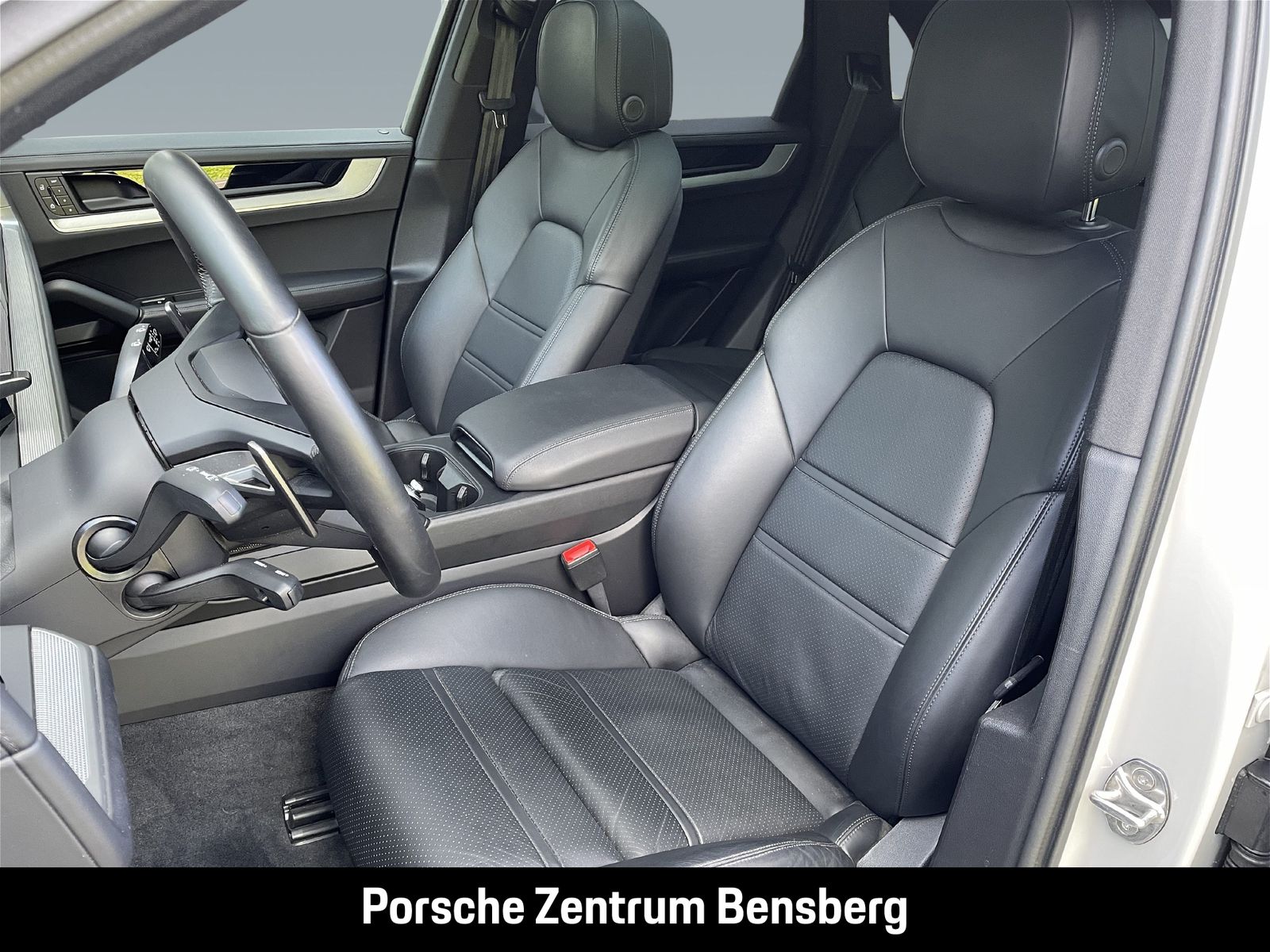 Porsche Cayenne S E-Hybrid AHK Pano InnoDrive HUD