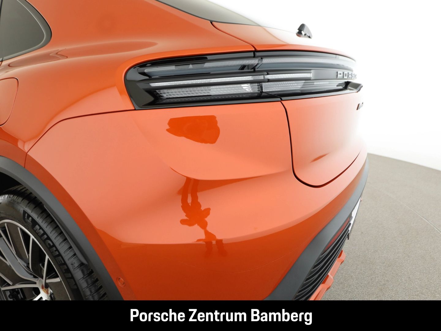 Porsche Macan 4/ Off-Road-Paket/ 21 Zoll/ BOSE/ Matrix u