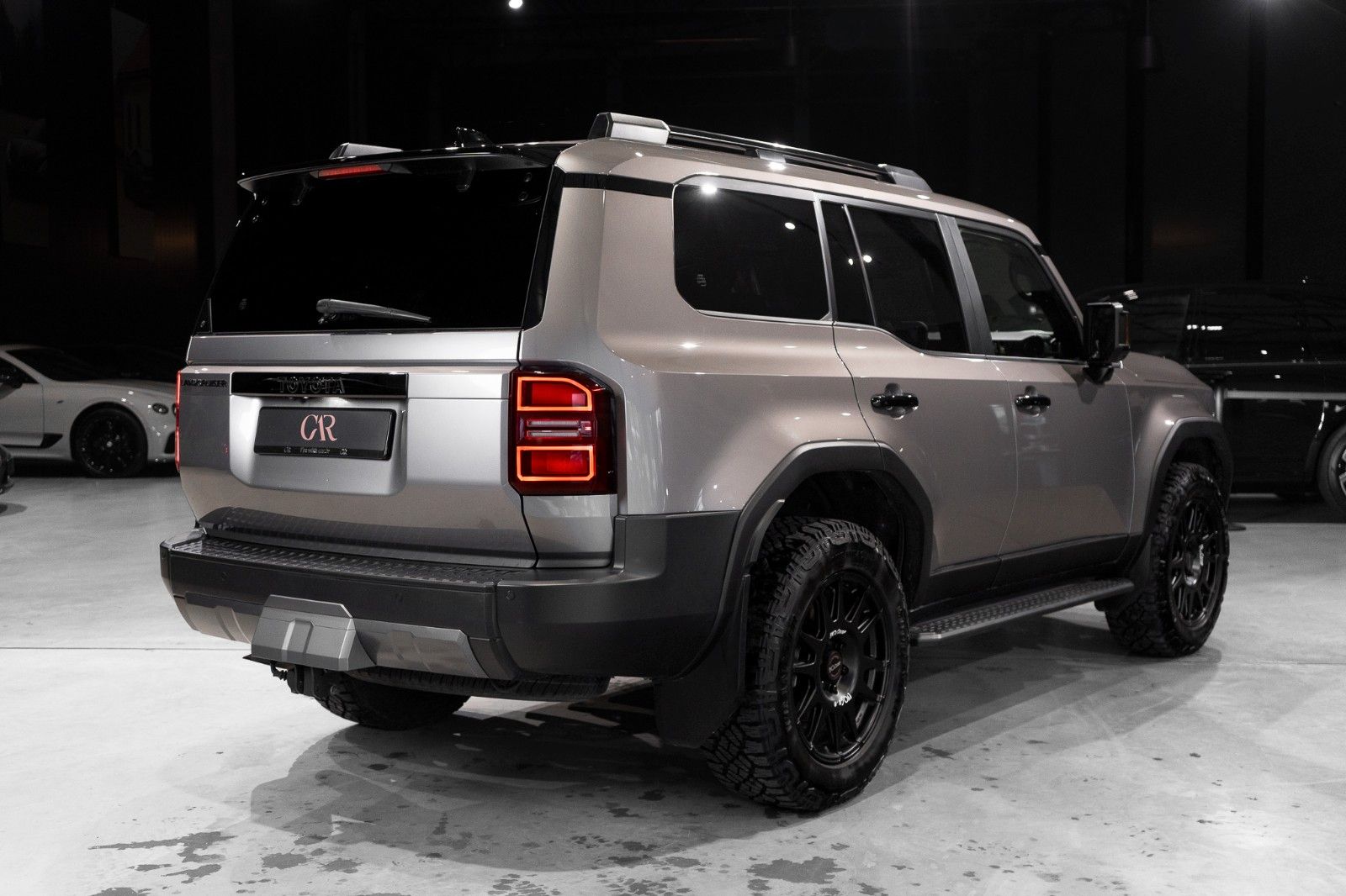 Toyota Land Cruiser *Prestige*LED*