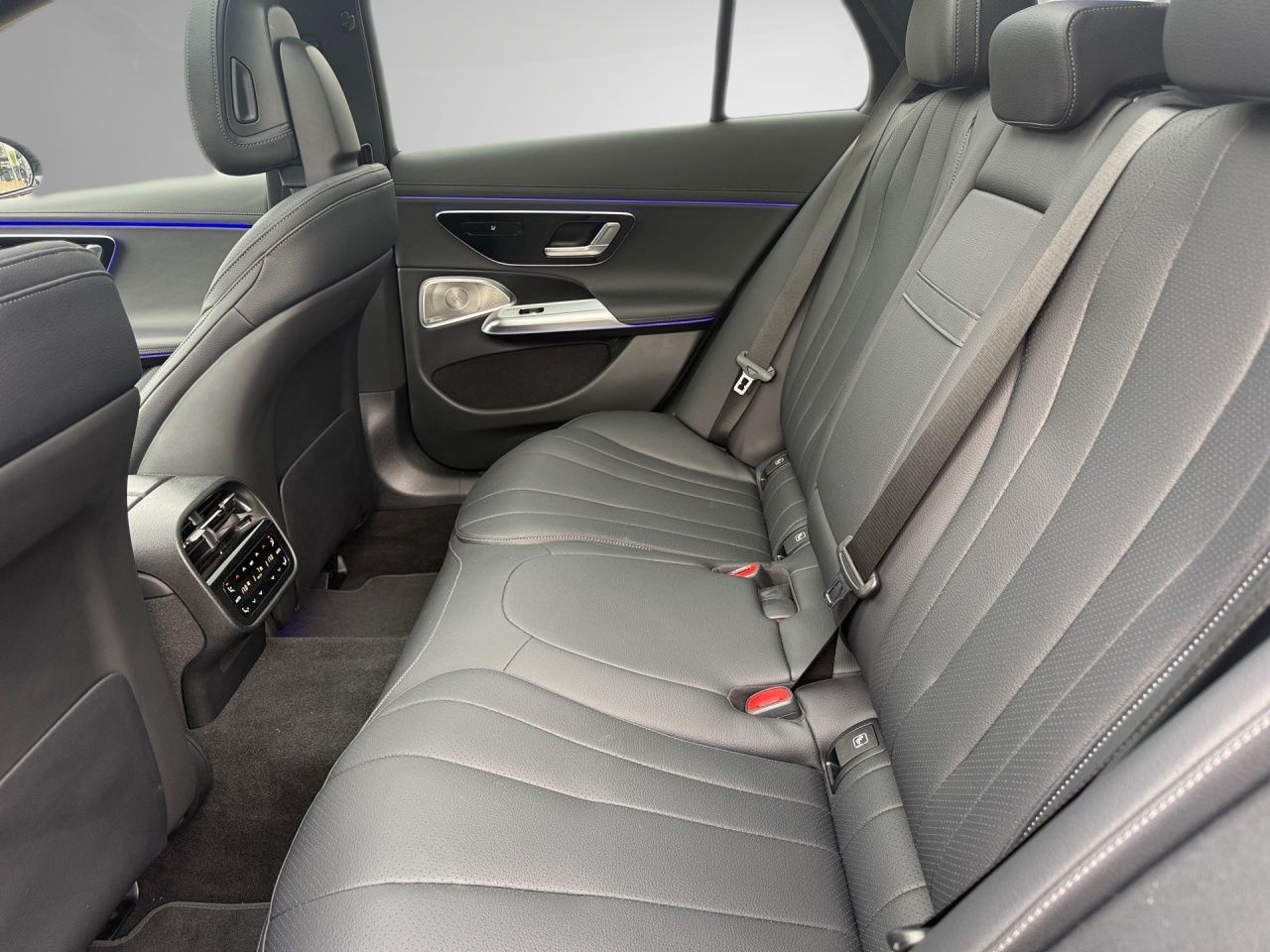 Mercedes-Benz E 450 d 4M T All Terrain Massage StHzg 20'' AMG