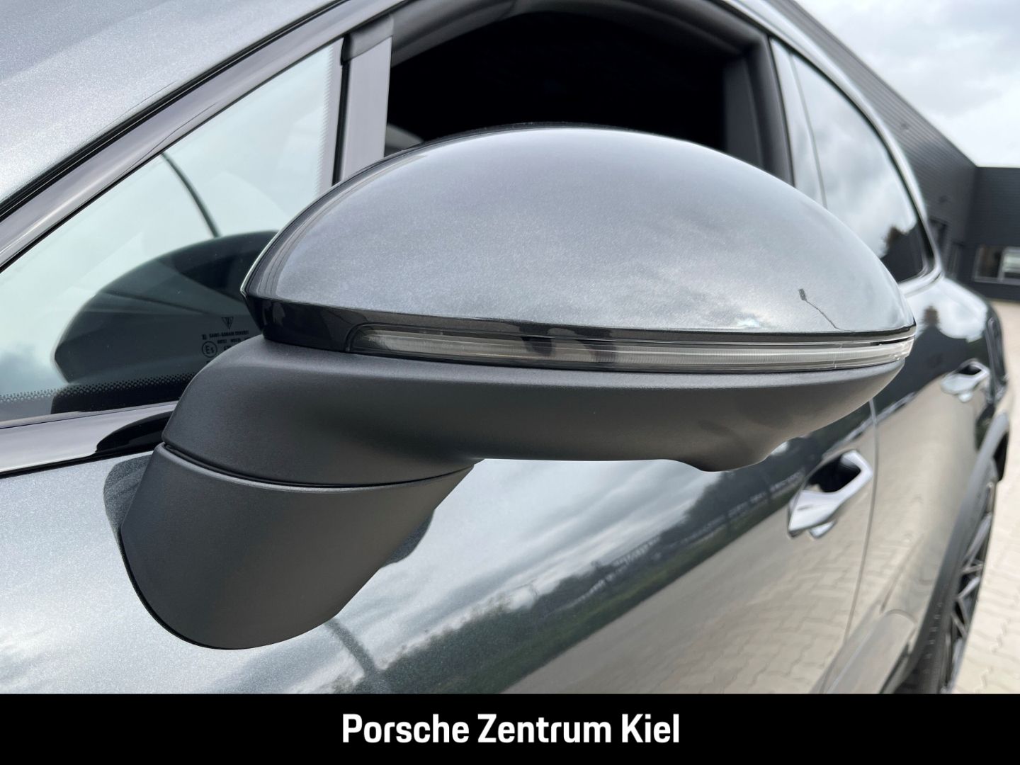 Porsche Macan 4S HA-Lenkung InnoDrive HUD Sitzbelüftung