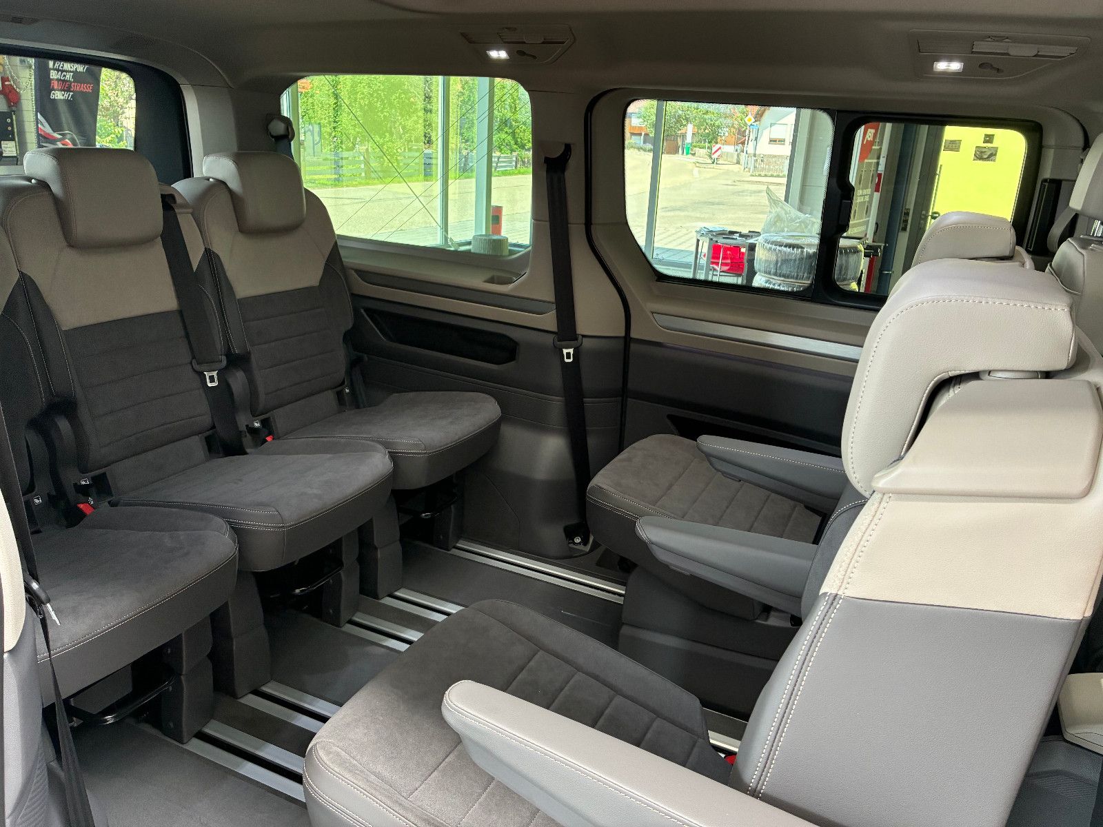 Volkswagen T7 Multivan Hybrid 4Mo Edition LÜ ABT 273PS+20"