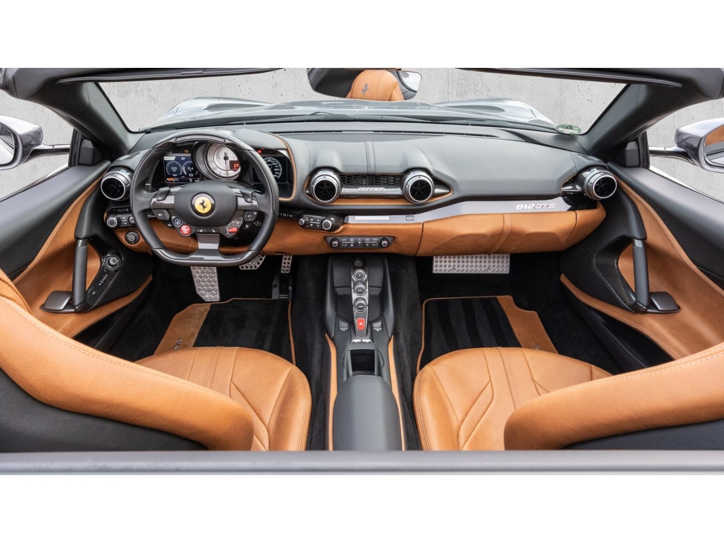 Ferrari 812 GTS *TAILOR-MADE* - Samsaru's Car Outlet