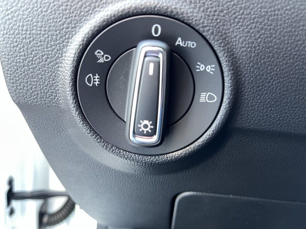 Volkswagen T-Roc 1.0 TSI R-Line Black - Samsaru's Car Outlet