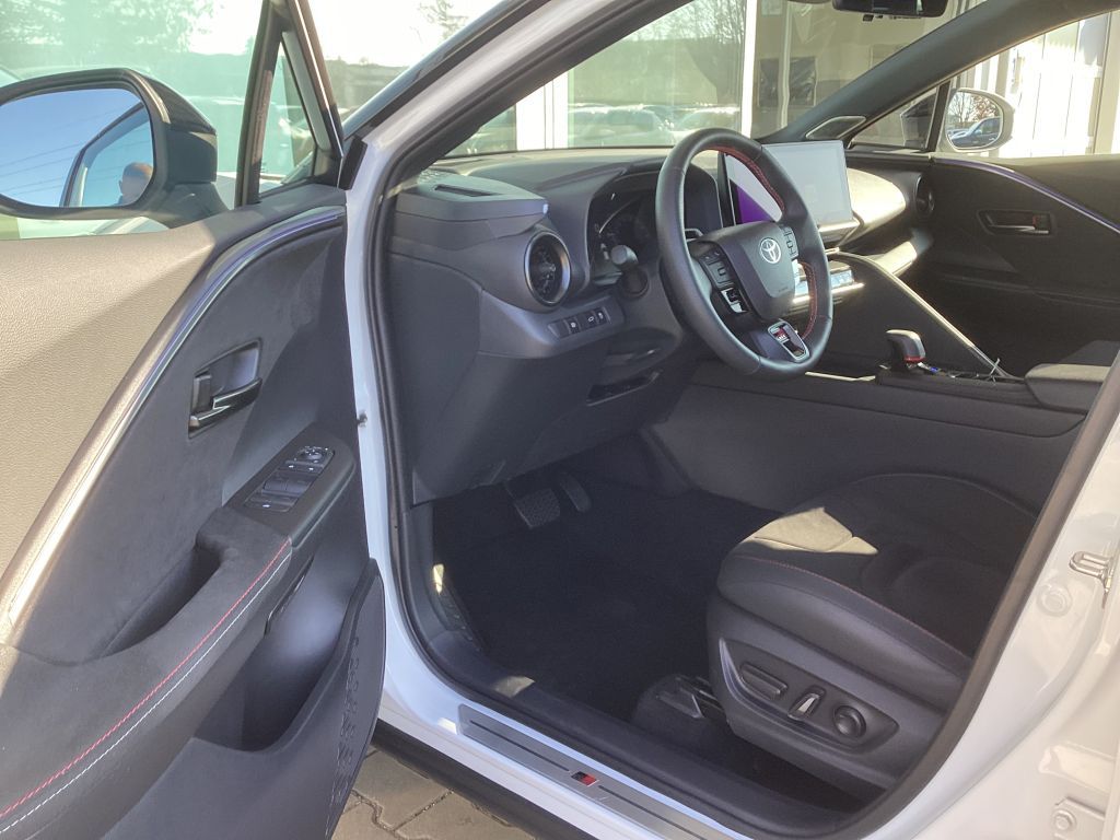 Toyota C-HR 2.0 Hybrid AWD GR SPORT Premiere