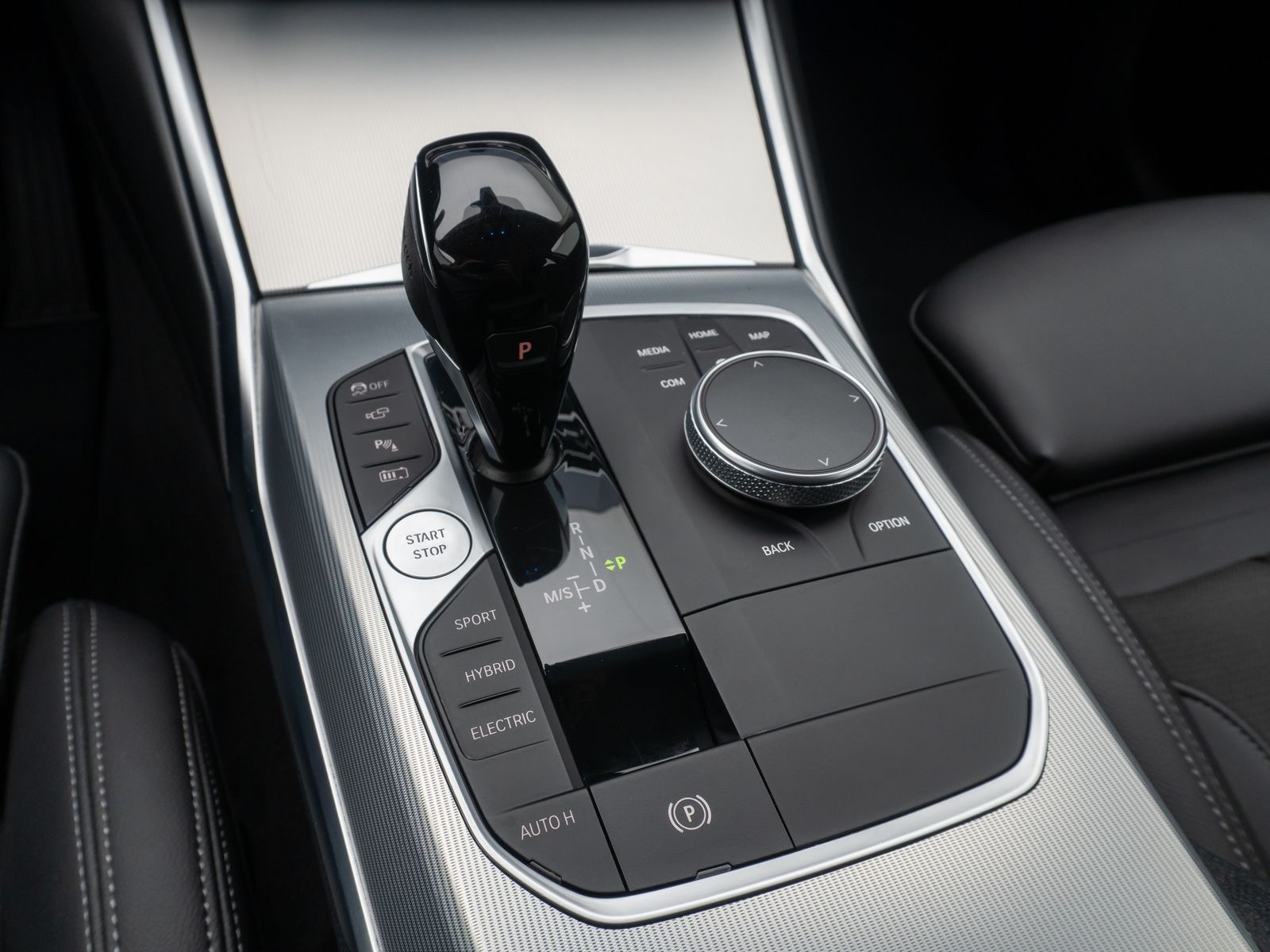 BMW 330e Sport Line - Samsaru's Car Outlet