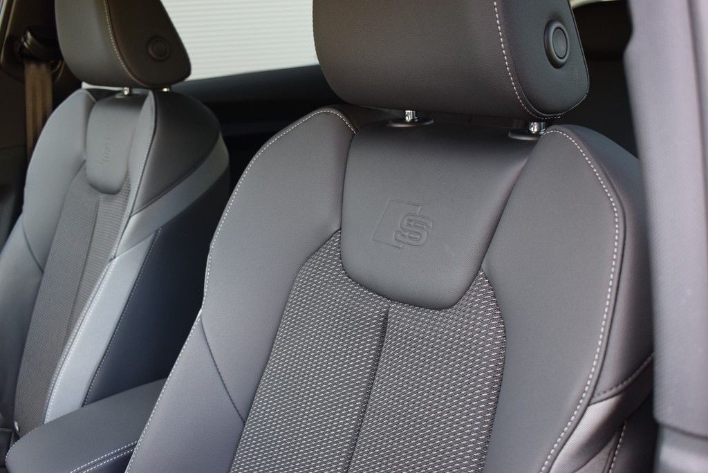 Audi A1 Sportback 30 TFSI S-line - Samsaru's Car Outlet