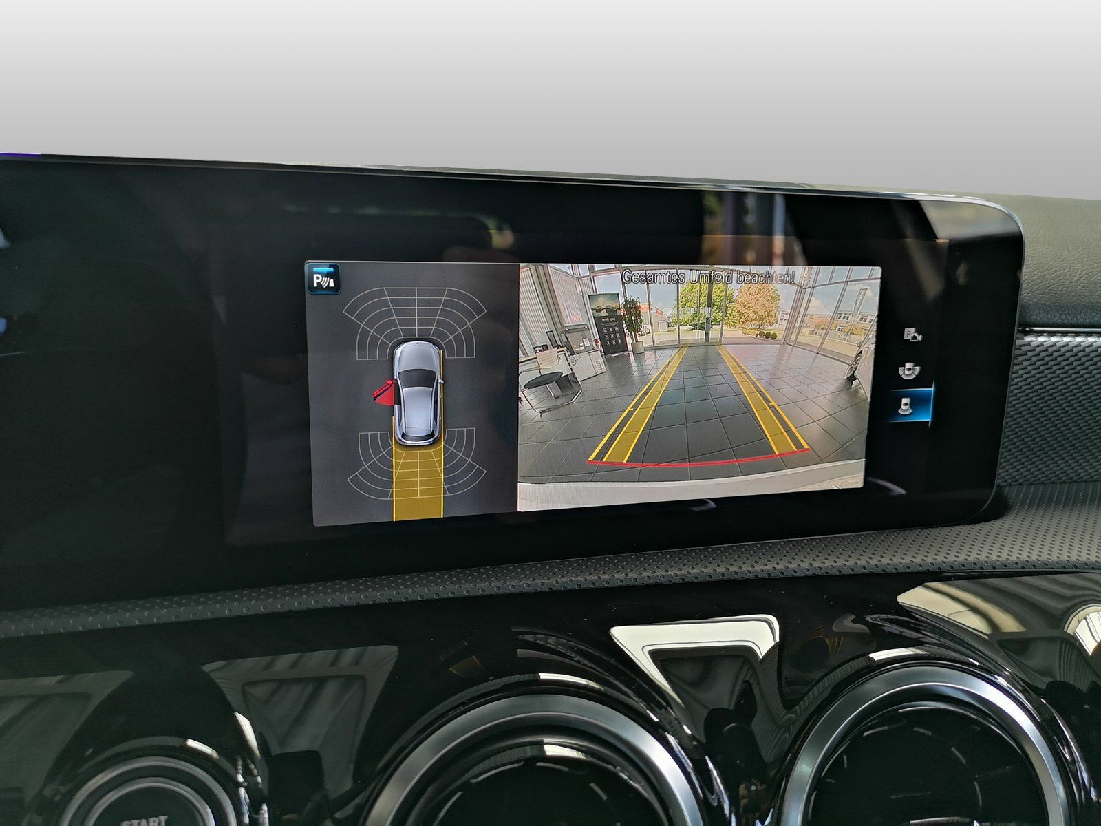 Mercedes-Benz A 180 Progressive - Samsaru's Car Outlet