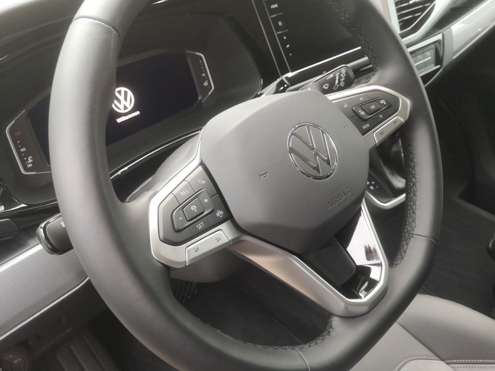 Volkswagen T6.1 Multi Gen 6 2.0 TDI DSG - Samsaru's Car Outlet