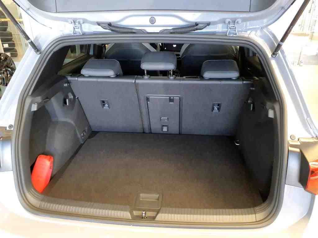 Volkswagen Golf VIII GTD 2.0TDI DSG Navi Matrix HuD Panoram