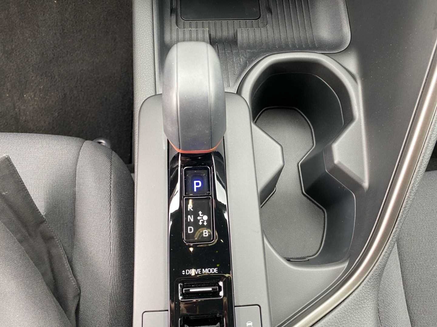 Toyota C-HR 1.8 Hybrid Teamplayer *LED*el. Heck*CAM*SHZ