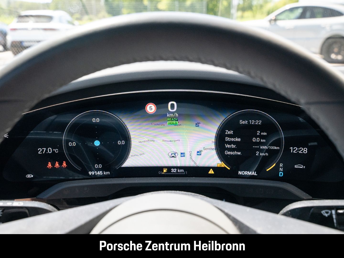 Porsche Taycan 4S Enzianblau Panoramadach Luftfederung