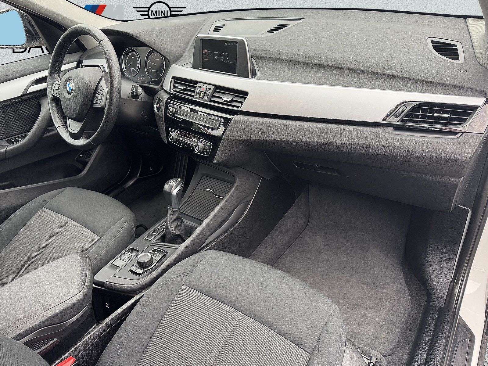 BMW X1 xDrive25e Advantage - Samsaru's Car Outlet