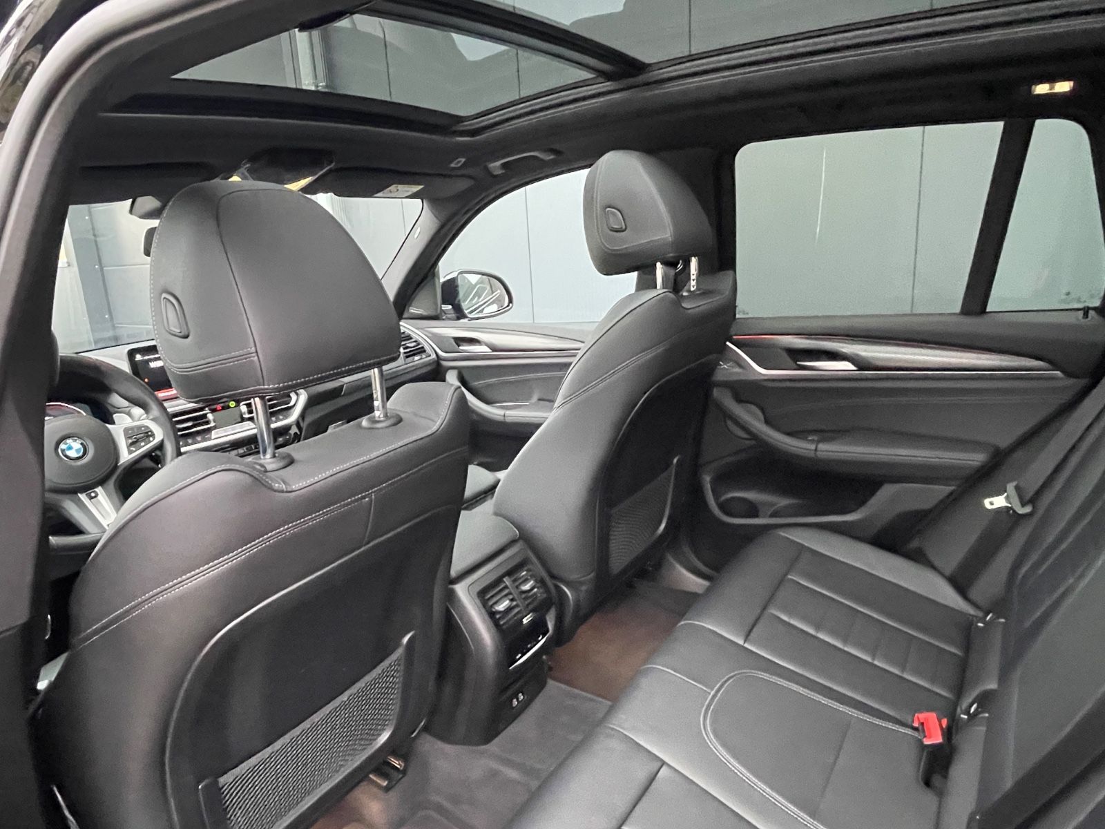 BMW X3 xDrive30d M-Sport - Samsaru's Car Outlet