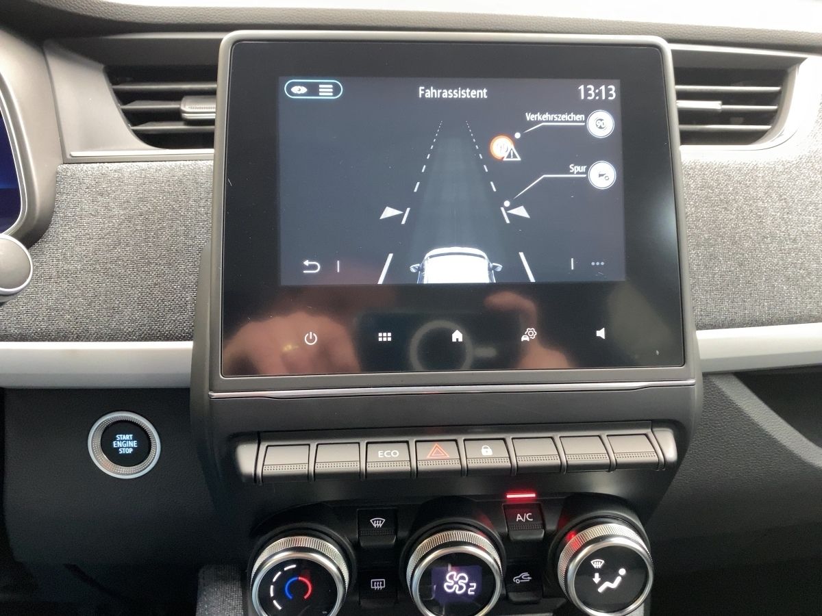 Renault ZOE EXPERIENCE R110 50kWh - Samsaru's Car Outlet