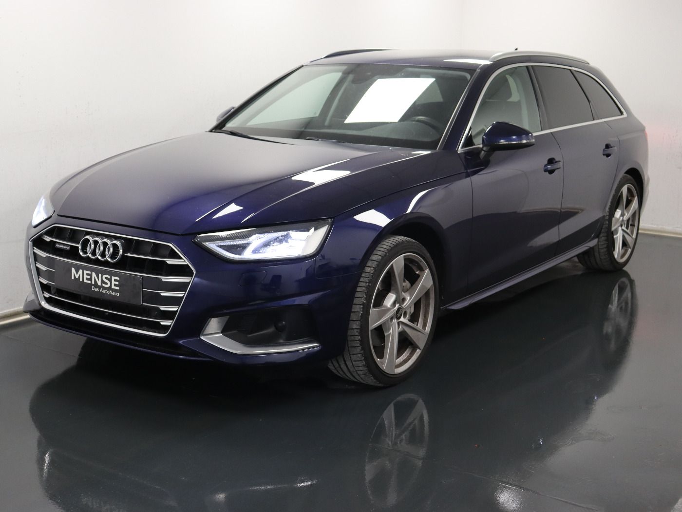 Audi A4 Avant 40 TDI quattro S tronic advanced - Samsaru's Car Outlet