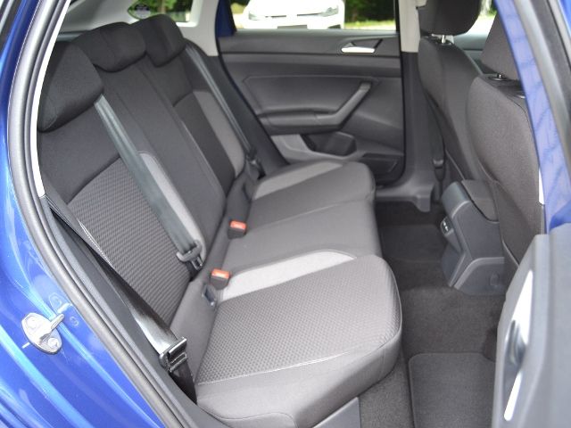 Volkswagen Taigo 1.0 TSI Life - Samsaru's Car Outlet
