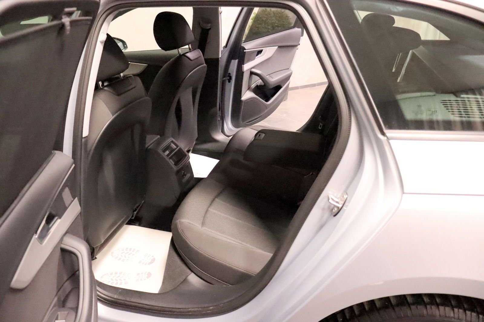 Audi A4 Avant 30 TDI Aut. - Samsaru's Car Outlet