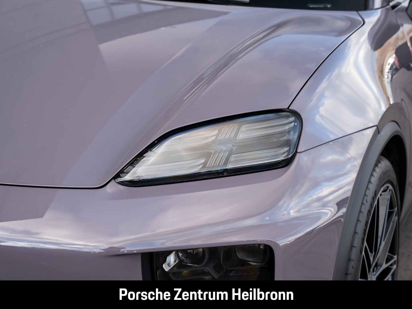 Porsche Macan 4 Surround-View LED-Matrix Luftfederung