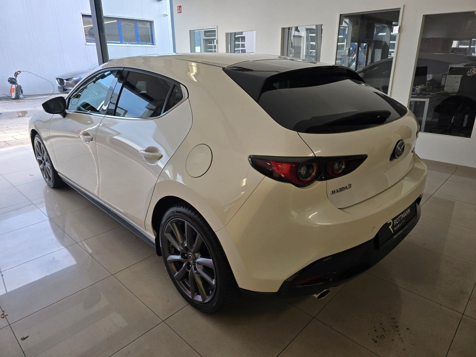 Mazda 3 Lim. 5-trg. Exclusive-Line *2,5l 140PS* 360°