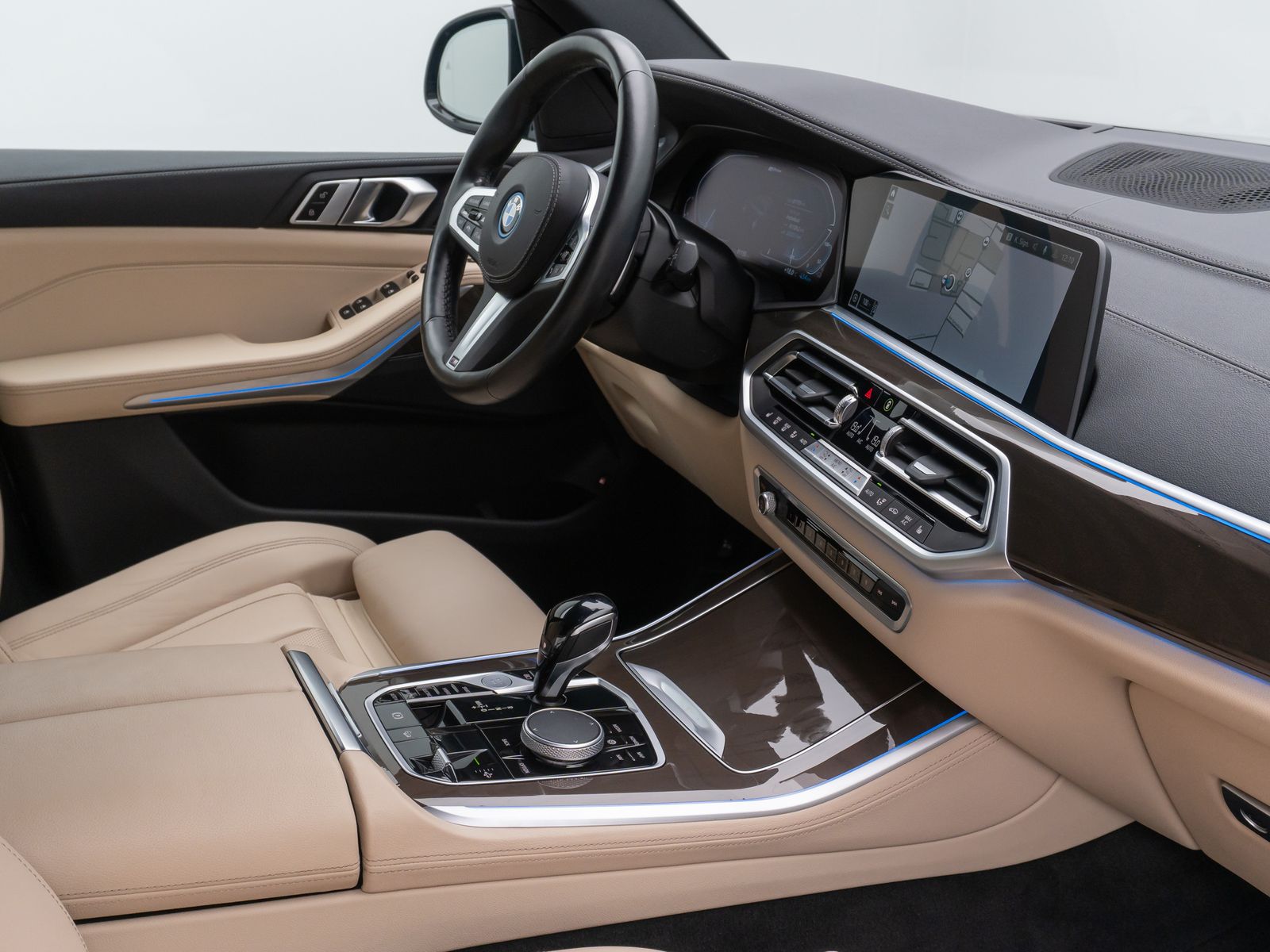 BMW X5 xD45e M Sport 360°Laser HUD DAB HiFi AHK 22"