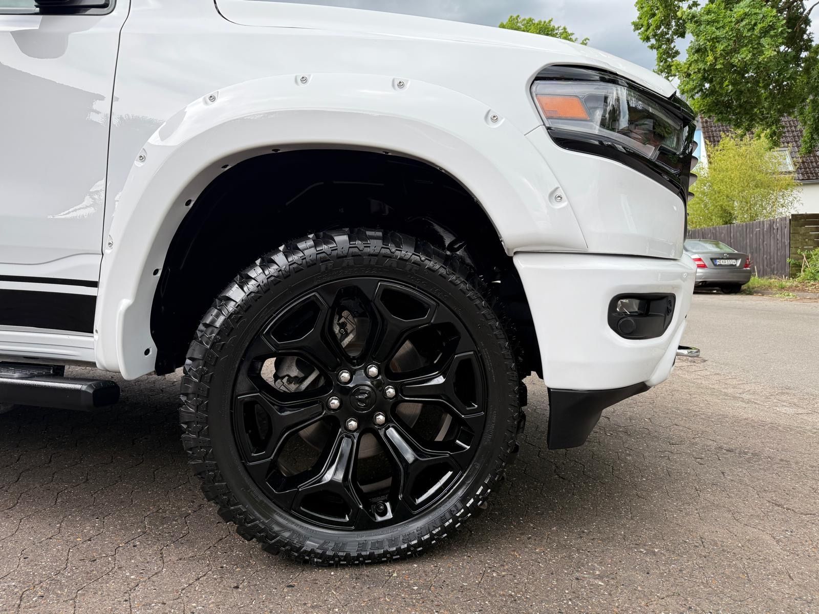 Dodge LONGHORN*LPG*DIGI-TACHO*12"RADIO*OFFROAD*AHK*NAV
