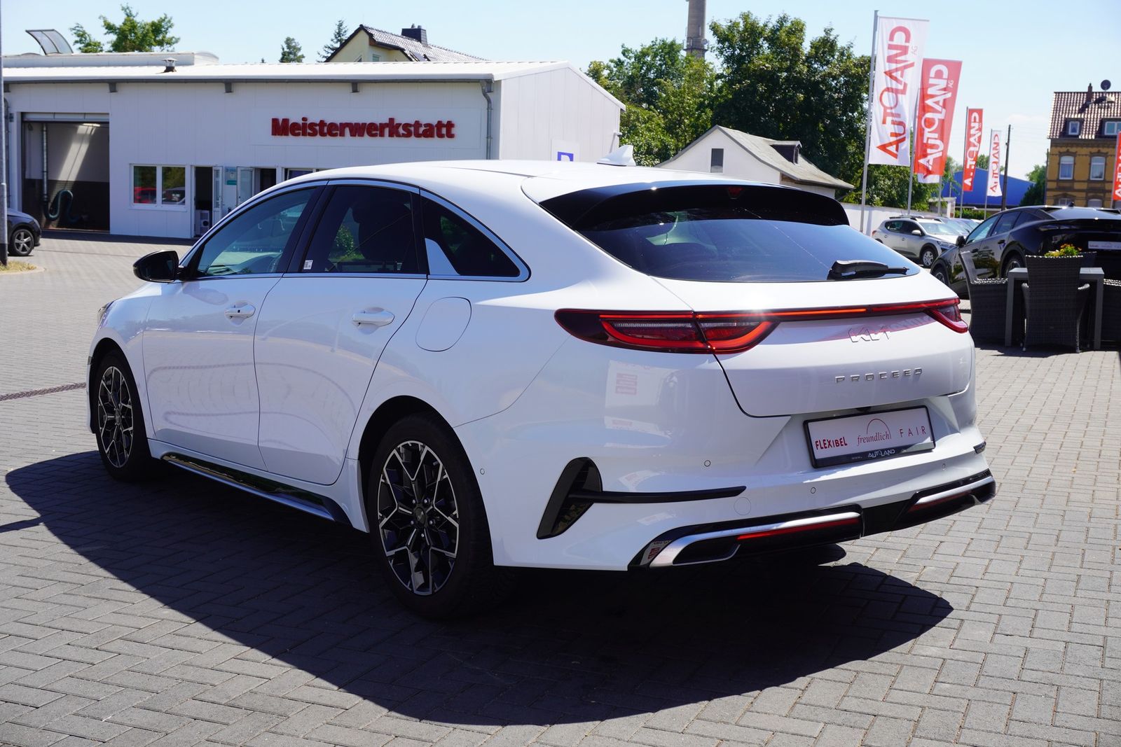 Kia ProCeed GT-Line - Samsaru's Car Outlet