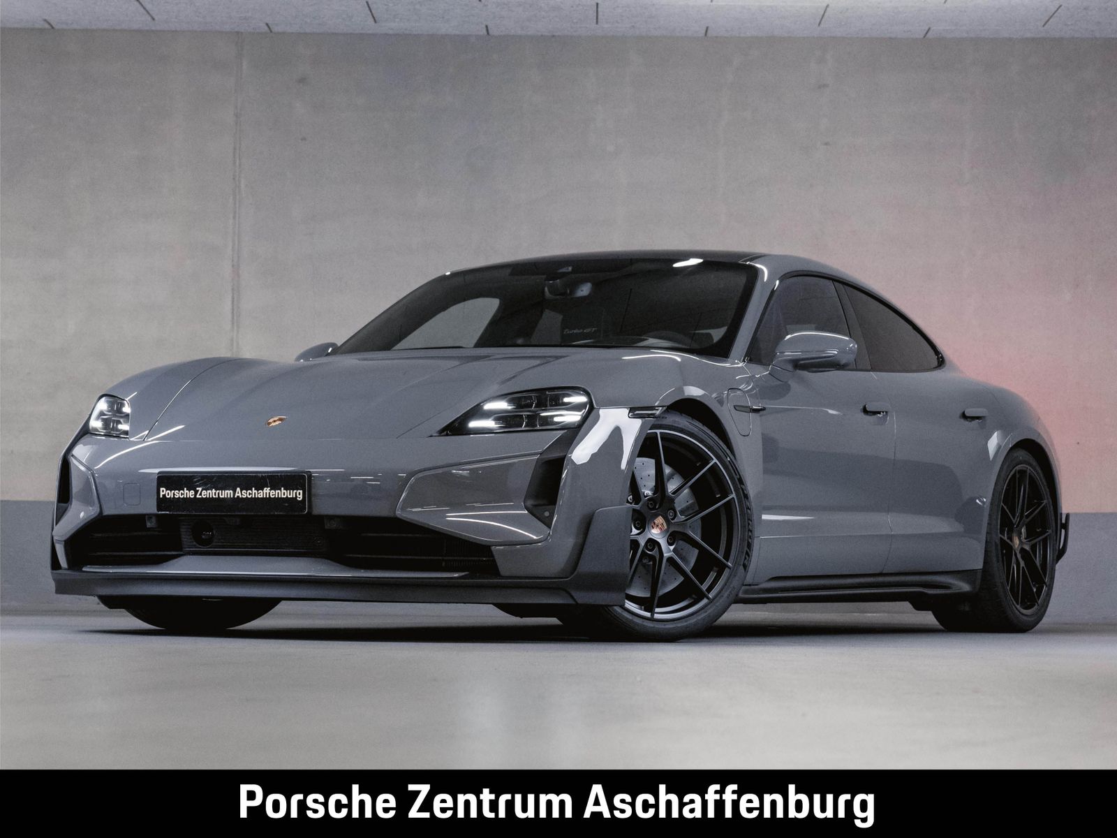Porsche Taycan Turbo GT PTS 18 Wege Burmester