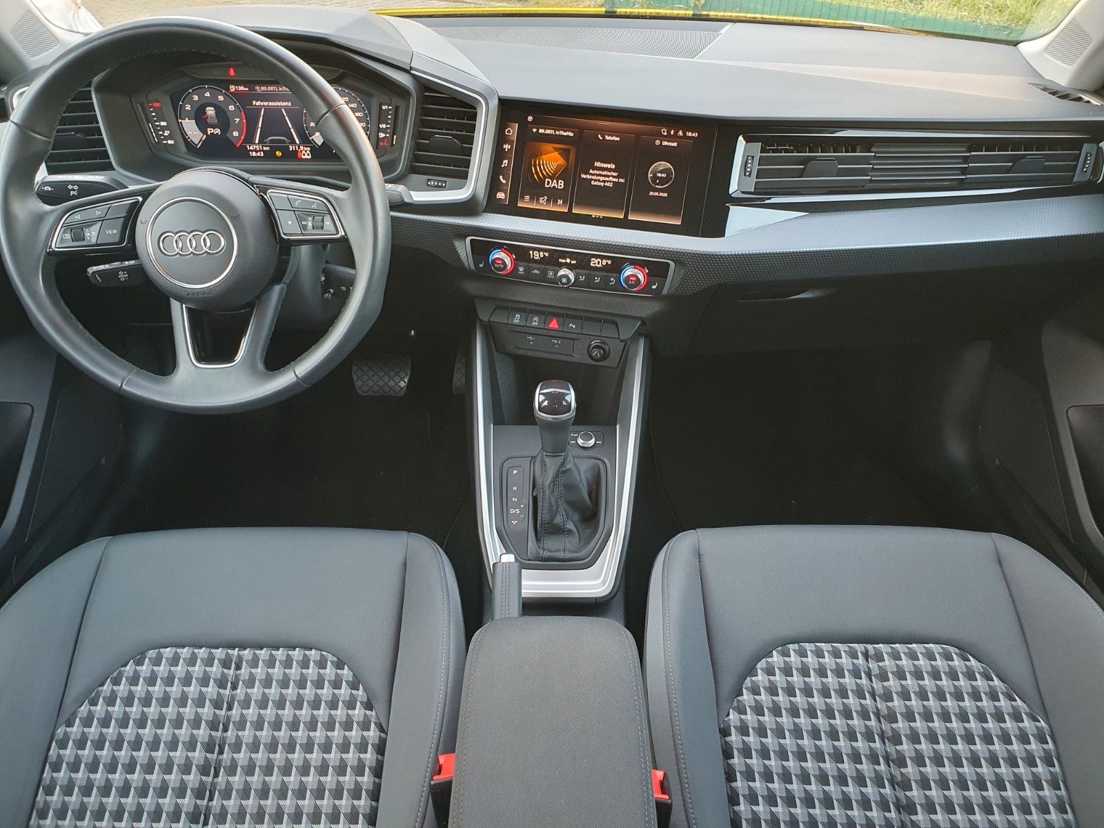 Audi A1 Sportback 25 TFSI advanced - Samsaru's Car Outlet