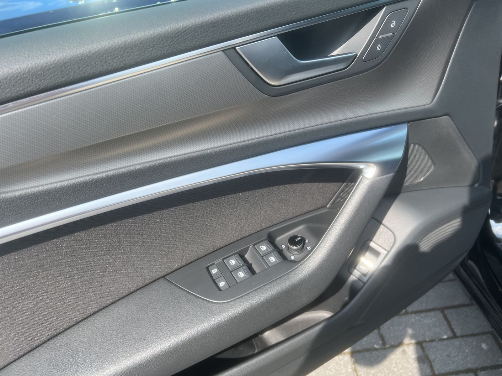 Audi A6 Avant 40 2.0 TDI Sport - Samsaru's Car Outlet