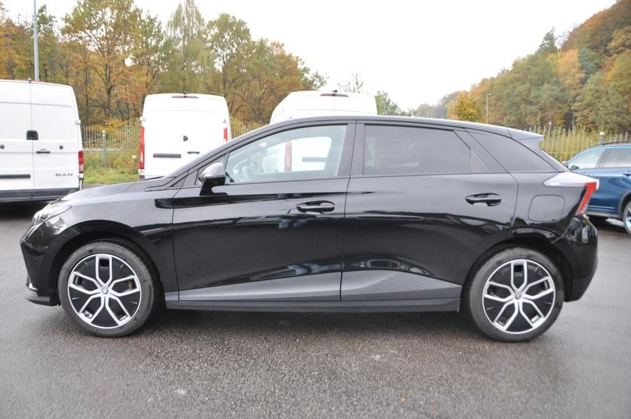 MG4 *LED*NAVI*360° *LUXURY