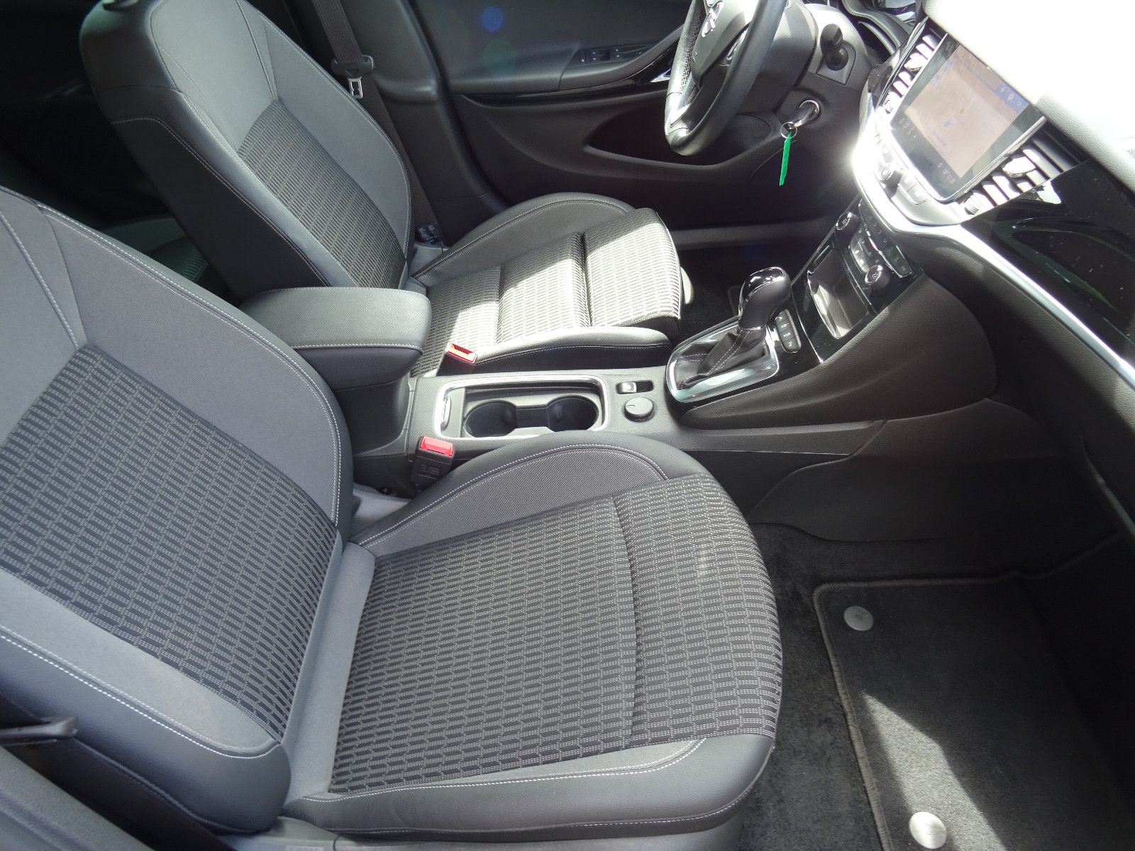 Opel Astra Sports Tourer 1.5 CDTI Elegance - Samsaru's Car Outlet