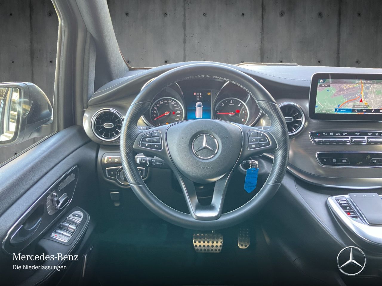 Mercedes-Benz V 300 d EXCLUSIVE EDITION - Samsaru's Car Outlet