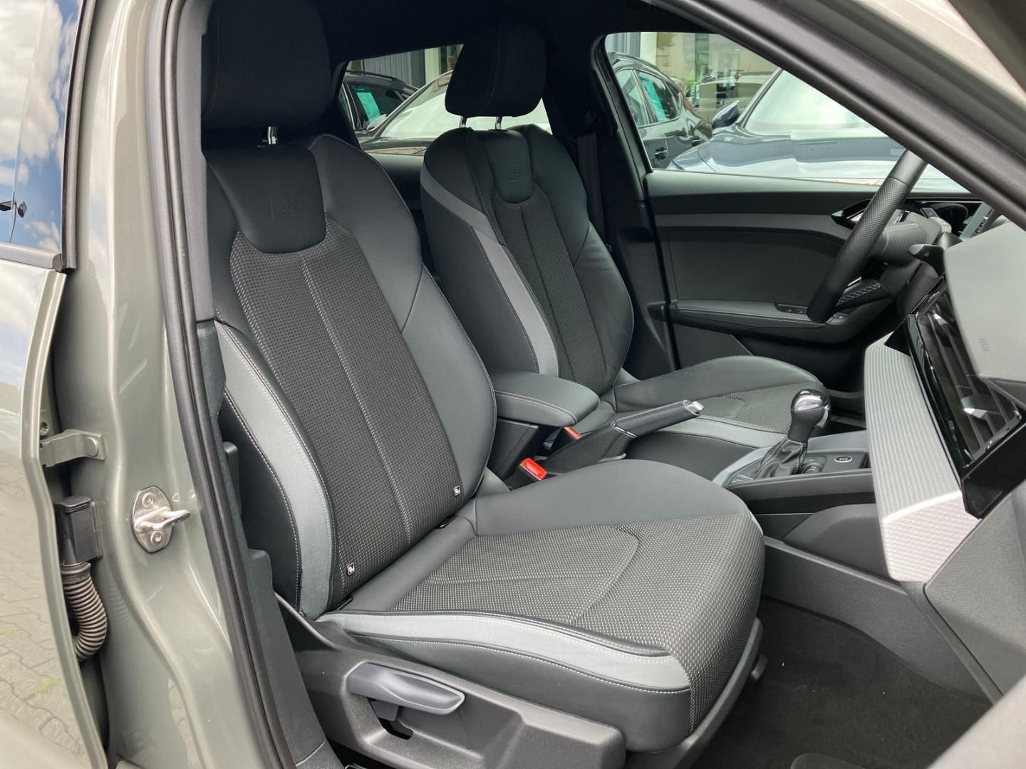 Audi A1 Sportback S line 40 TFSI DSG - Samsaru's Car Outlet